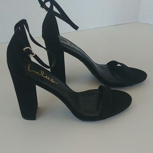 Lulus Block heel Sandals Faux suede sz.8